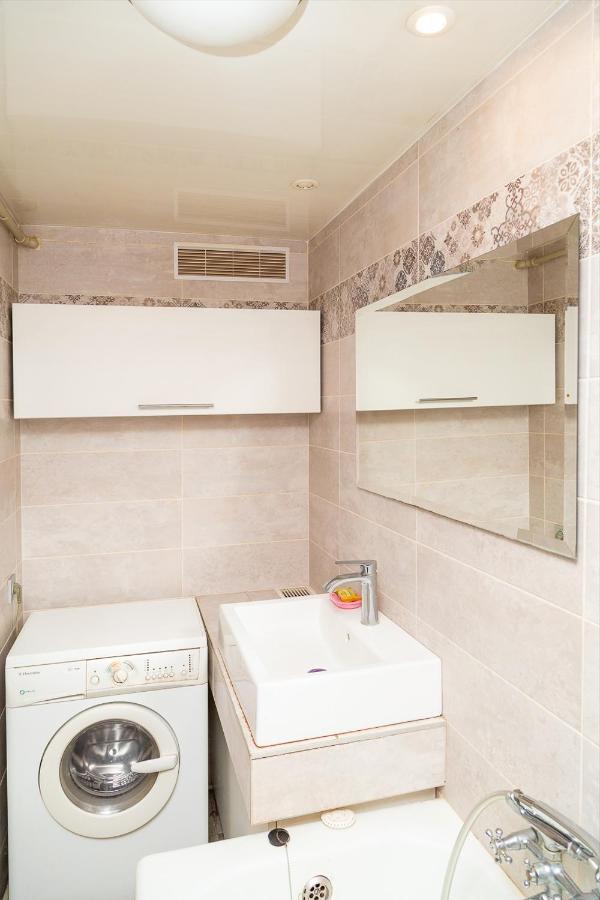 Comfortable Apartments In The Center Of 드네프로페트로프스크 외부 사진